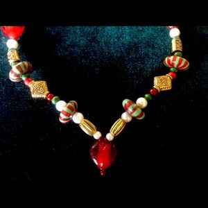 🎄Christmas ♥️ Bead Necklace 22” Length